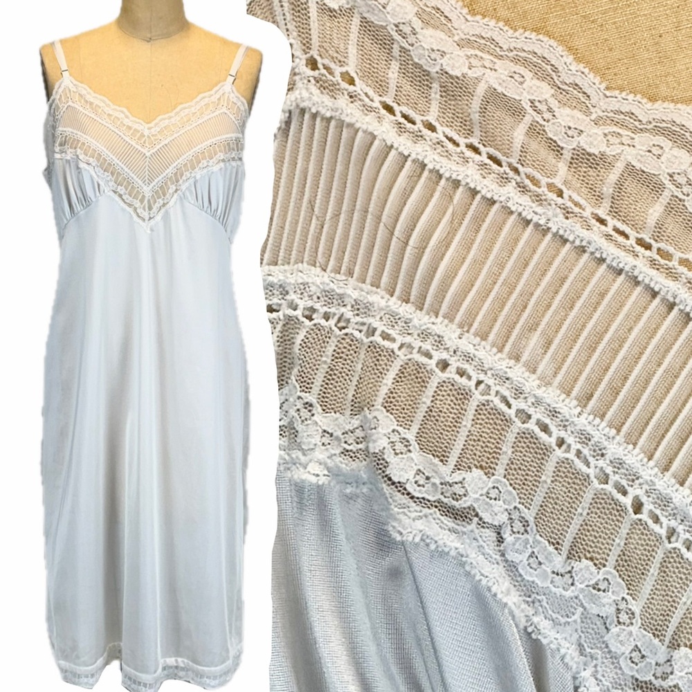 VINTAGE 70s silky nylon lace dress slip full chemise lingerie layer nightgown